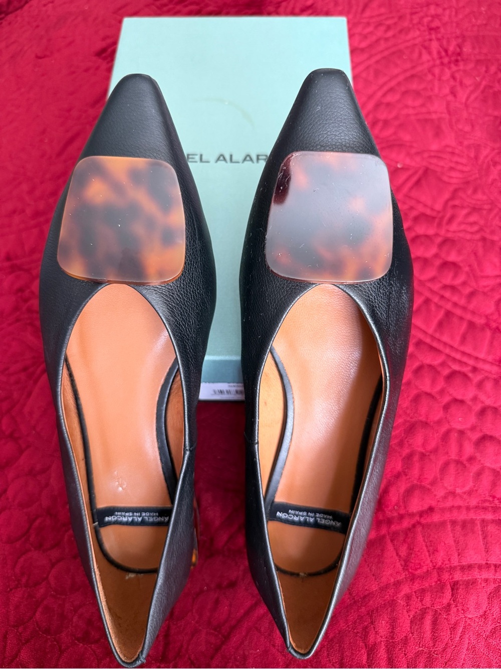 Roger Vivier Black Leather Square-Toe Flats with Tortoiseshell